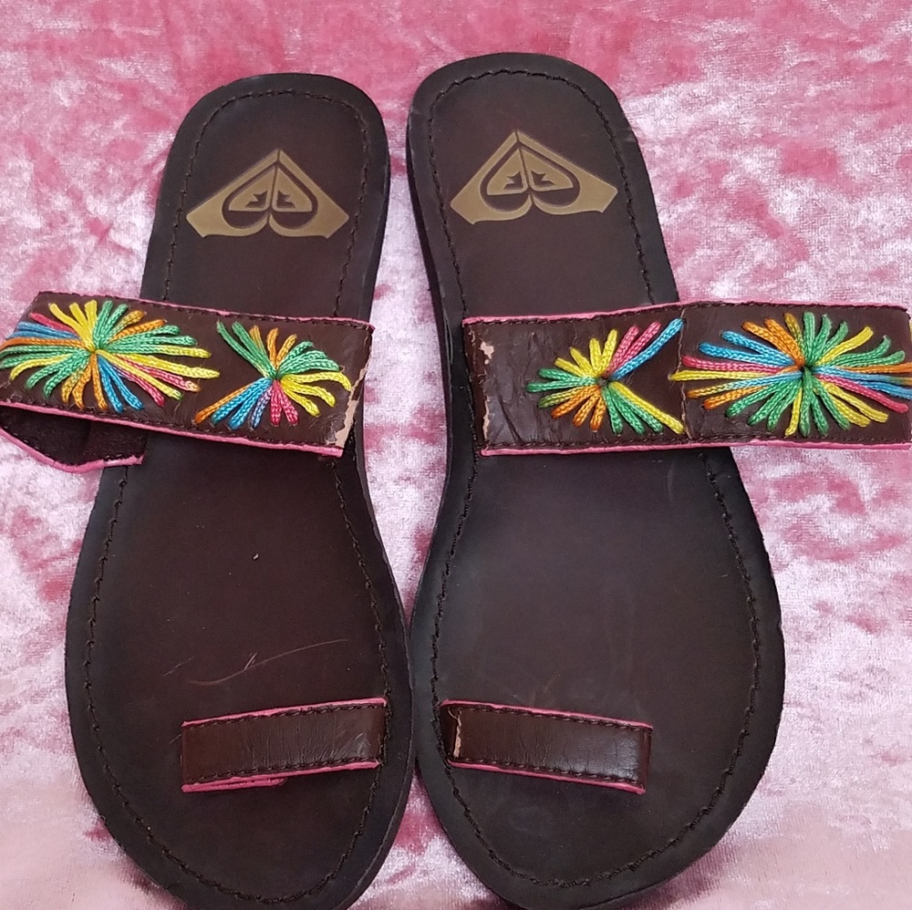 FREE Roxy toe sandals